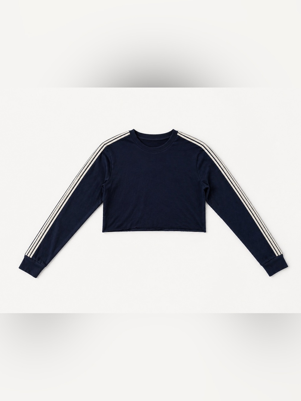 Aritzia TNA Navy Long-Sleeve Cropped Top with Stripe Detail - Picture 2 of 6